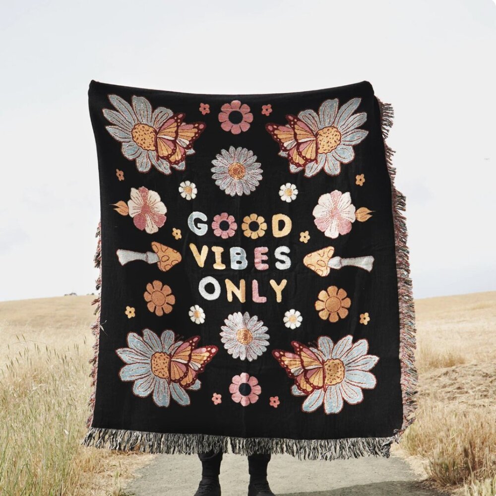 NEW Relatable Basic Woven Blanket -  Good Vibes Only Design - 50x60